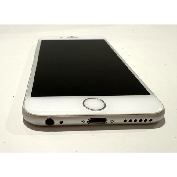 Apple iPhone 6 A1549 Gray 16GB For Parts/Repair Does Not Turn On - Picture 2 of 5